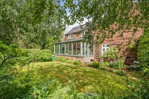 Photo 16- click for photo gallery